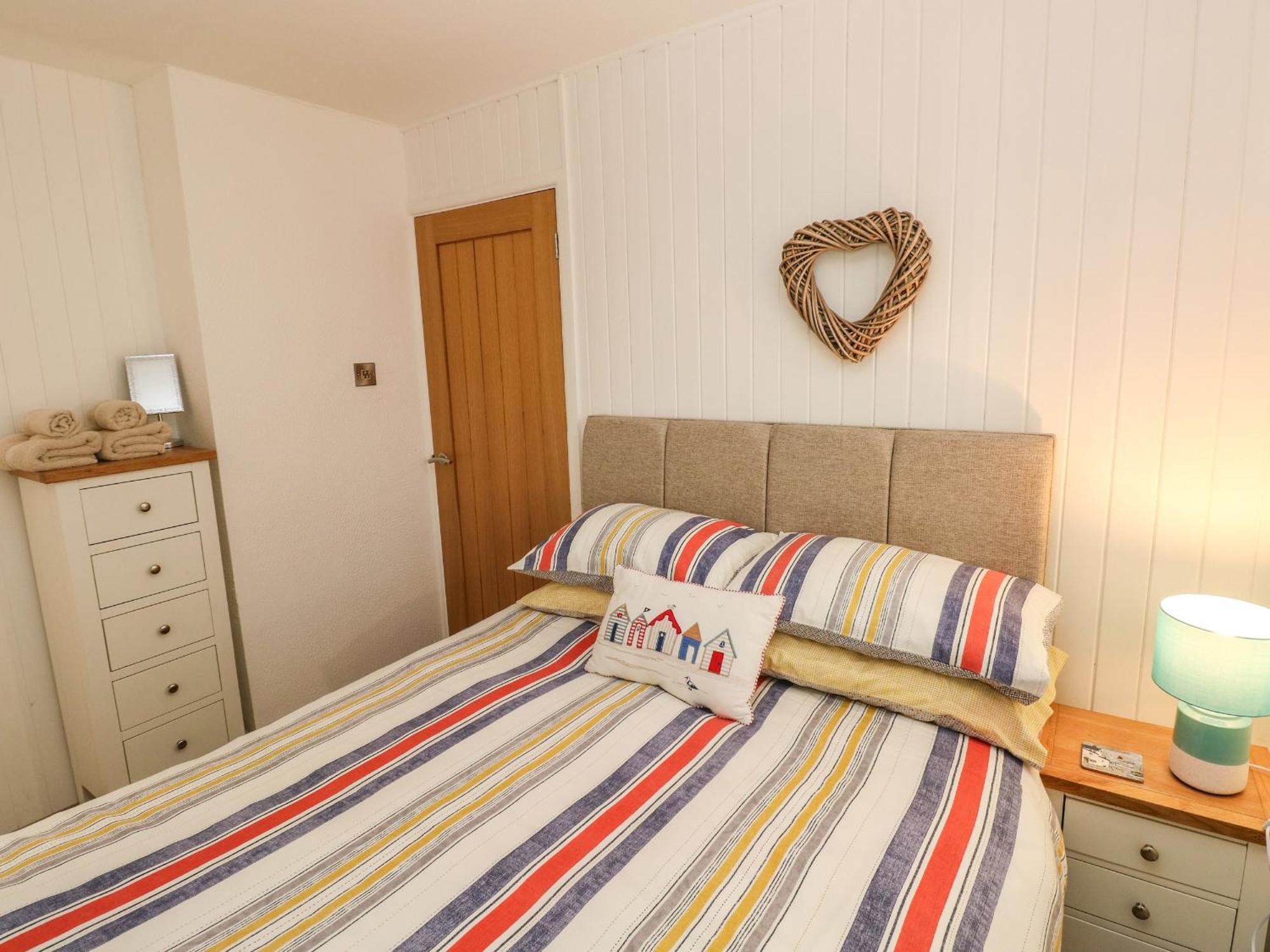 Sea Drift Apartment Tenby Exterior photo